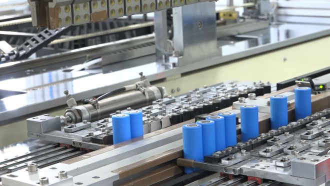 搶抓市場(chǎng)時(shí)機(jī),棗莊鋰電企業(yè)滿負(fù)荷生產(chǎn)|鋰電池|電芯|點(diǎn)焊_網(wǎng)易訂閱